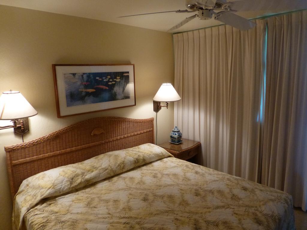 Mahina Surf 220 By Redawning Aparthotel Lahaina Kültér fotó
