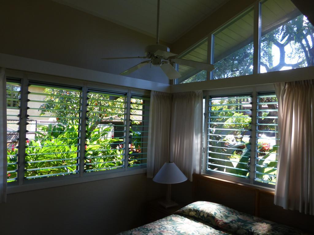 Mahina Surf 220 By Redawning Aparthotel Lahaina Kültér fotó
