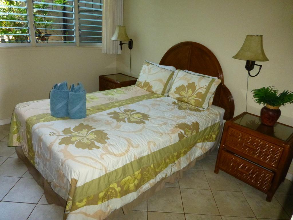 Mahina Surf 220 By Redawning Aparthotel Lahaina Kültér fotó